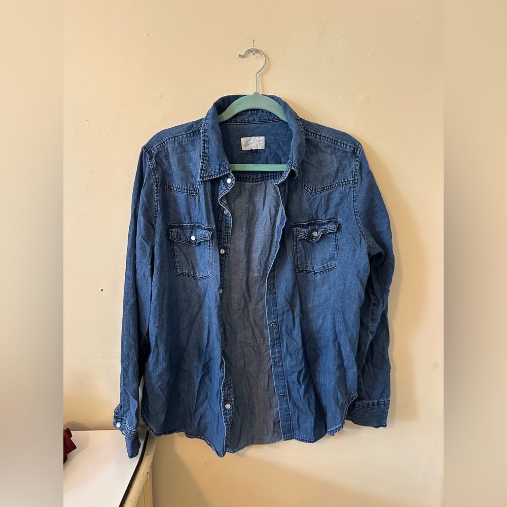 Universal Thread Indigo Denim Top